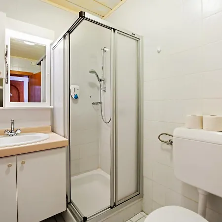 Cosy Holiday In St. Kanzian Am Klopeinersee With Sauna *